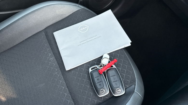 Nissan Juke 1.0 DiG-T 114 N-Connecta 5dr DCT Petrol Hatchback